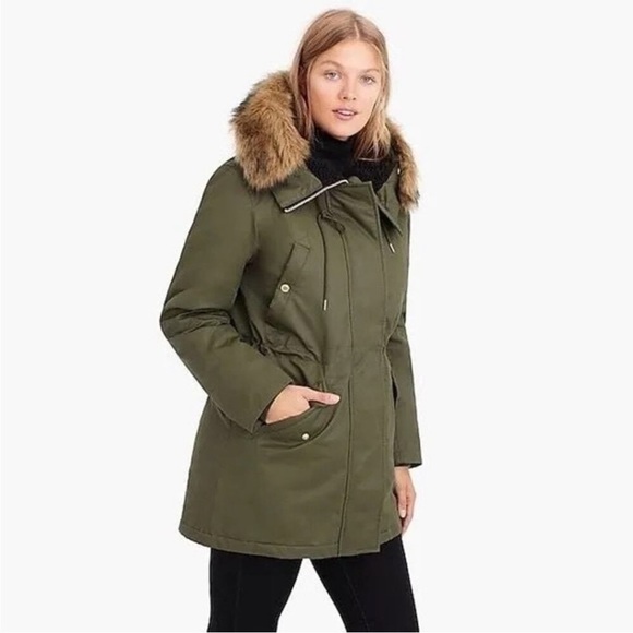 J.Crew Perfect Winter Parka with Eco Friendly Primaloft - Picture 1 of 16